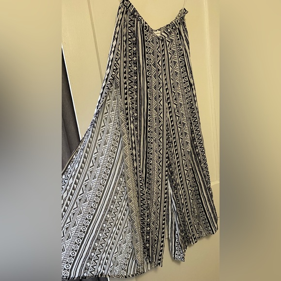 New without tags - Kiwi & Punch Aztec side slit pants - Picture 6 of 7
